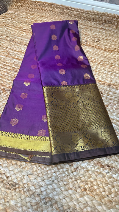 Gift saree, (no pico and fall)