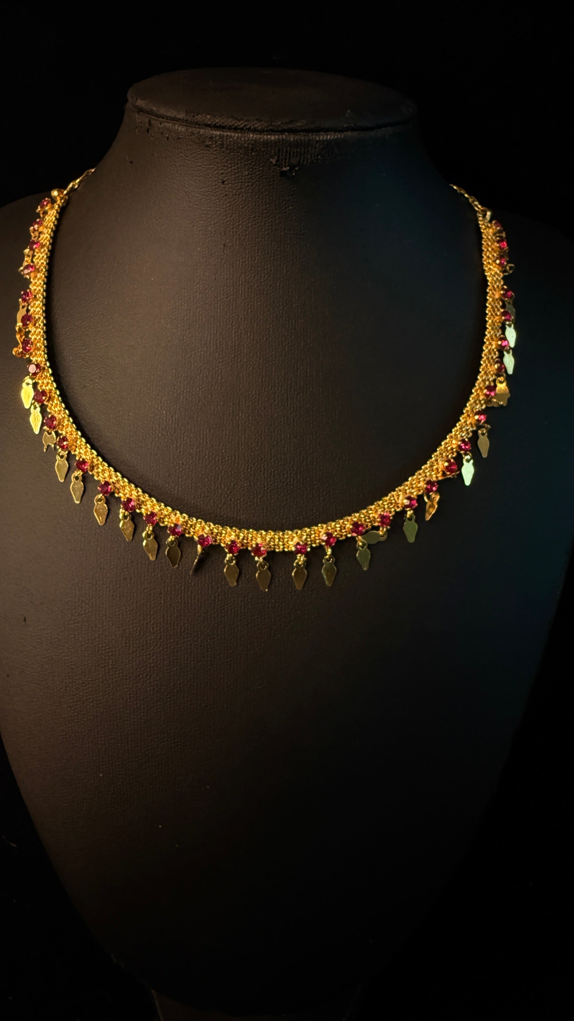 1gm gold plated 1 layer ilakkathali with pink stone