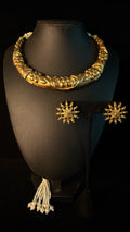 Hasli with earrings