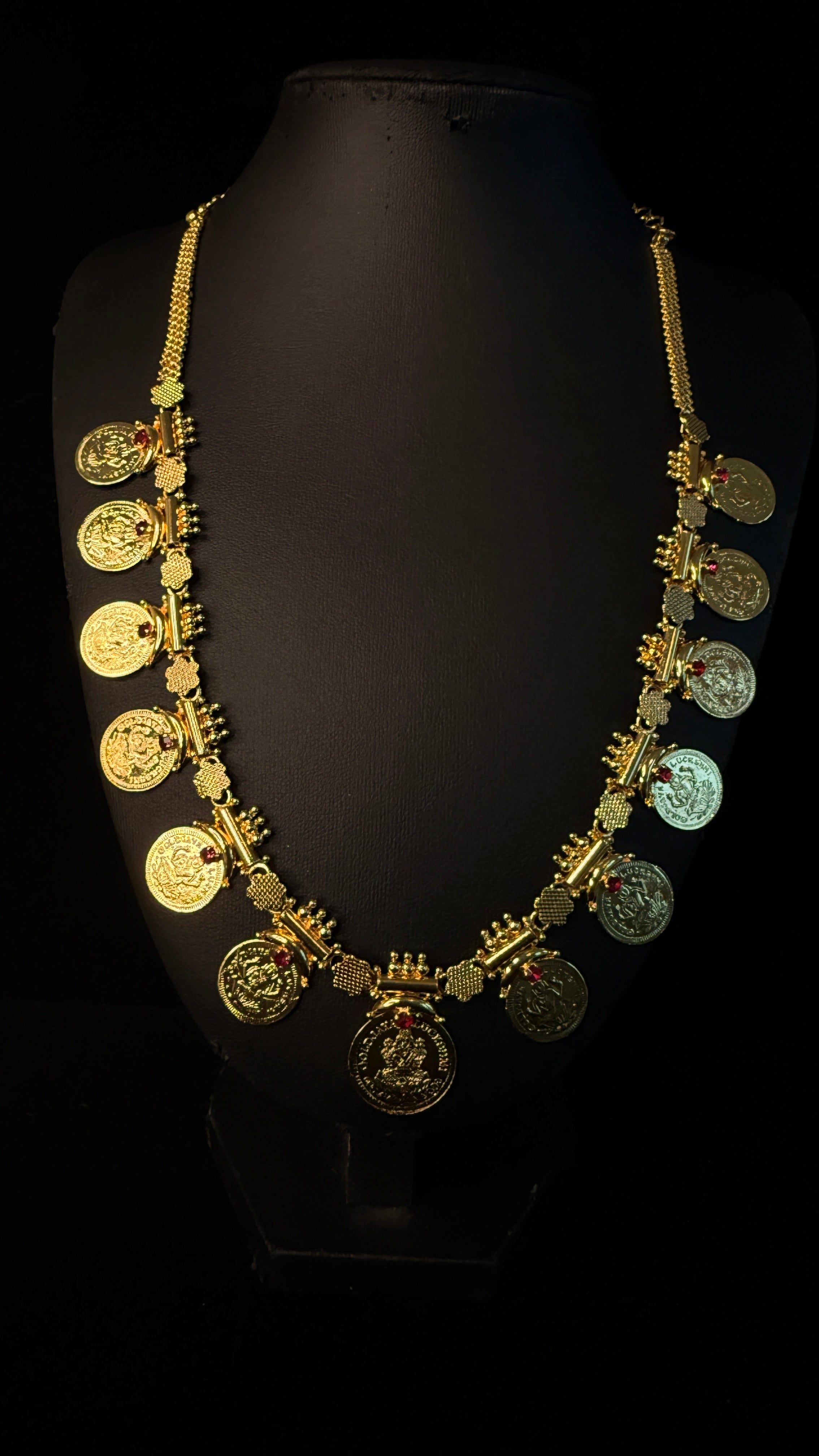 1gm gold plated Kasu mala with pink stone