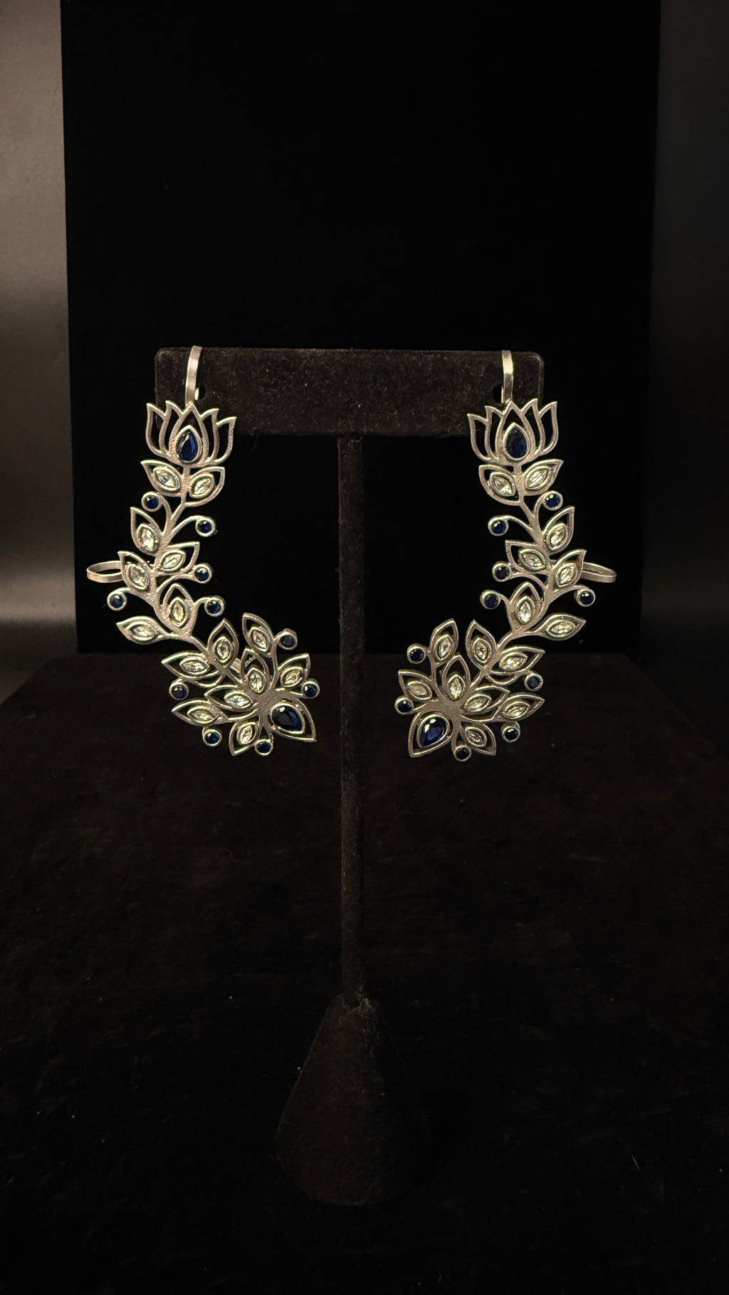 Silver ear cuff