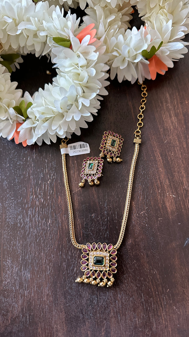 Neckalce with earring