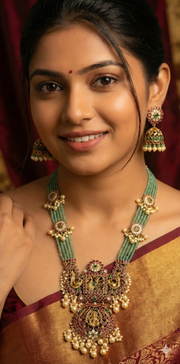 Long necklace with earring