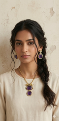 Dual tone neklace with purple stone