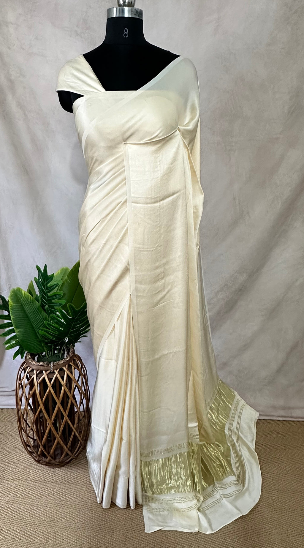 Off white gajji silk saree with lagda patti pallu