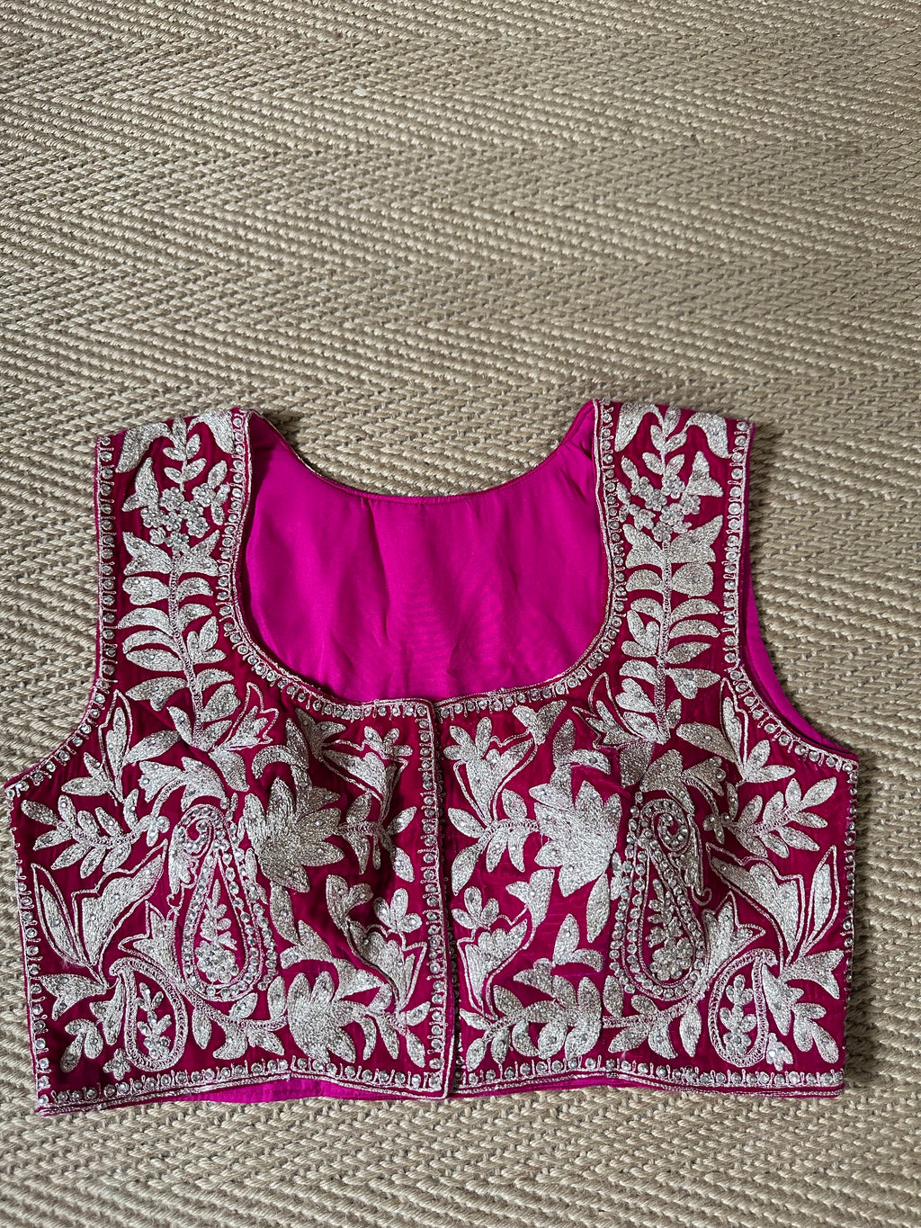 Pink designer velvet sleeveless blouse