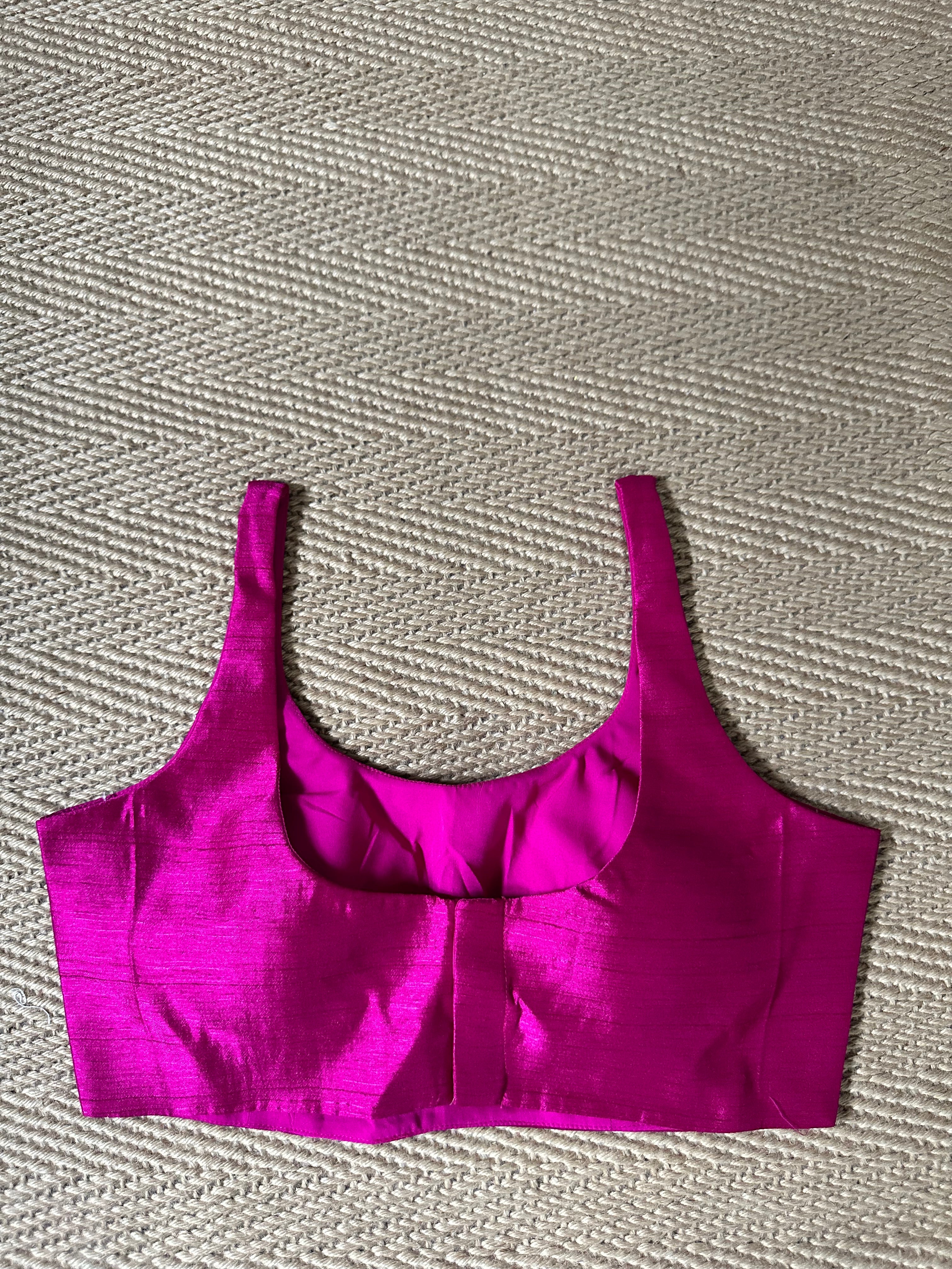 Majenta sleeveless blouse