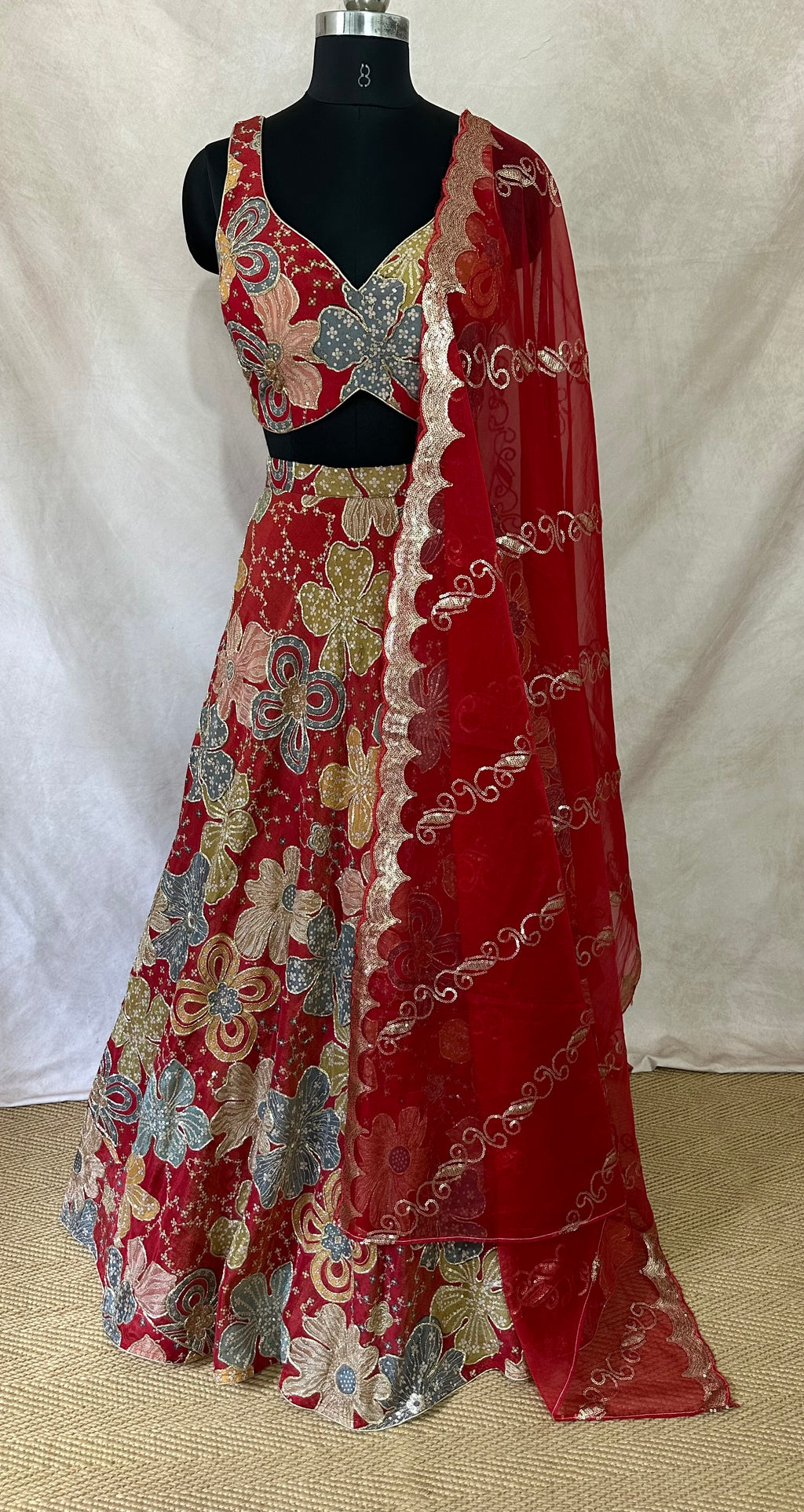 Red Designer lehanga