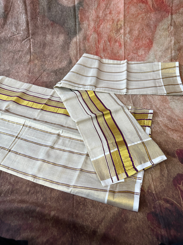 Tissue set mundu with maroon borders