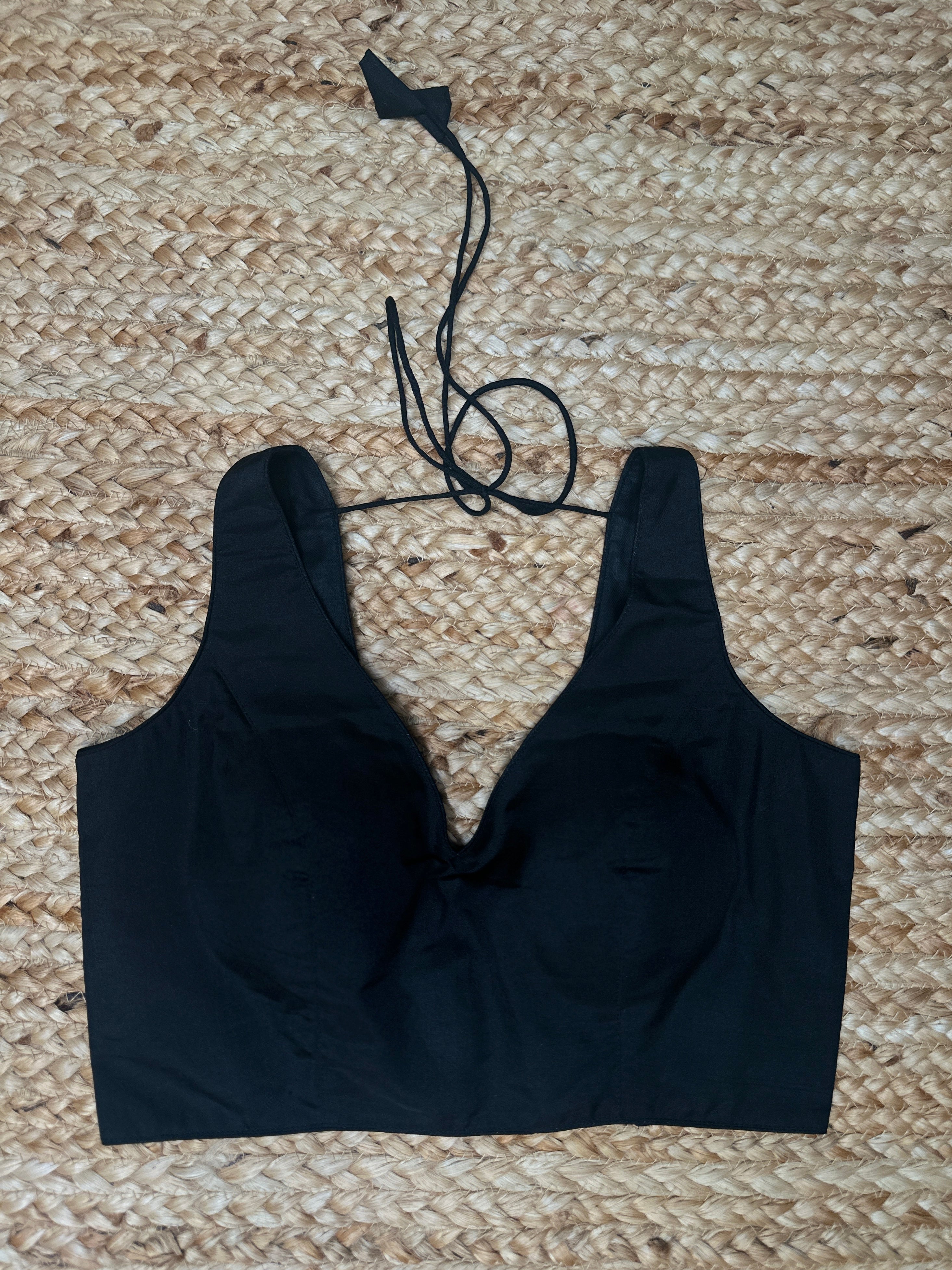 Black sleevesless blouse