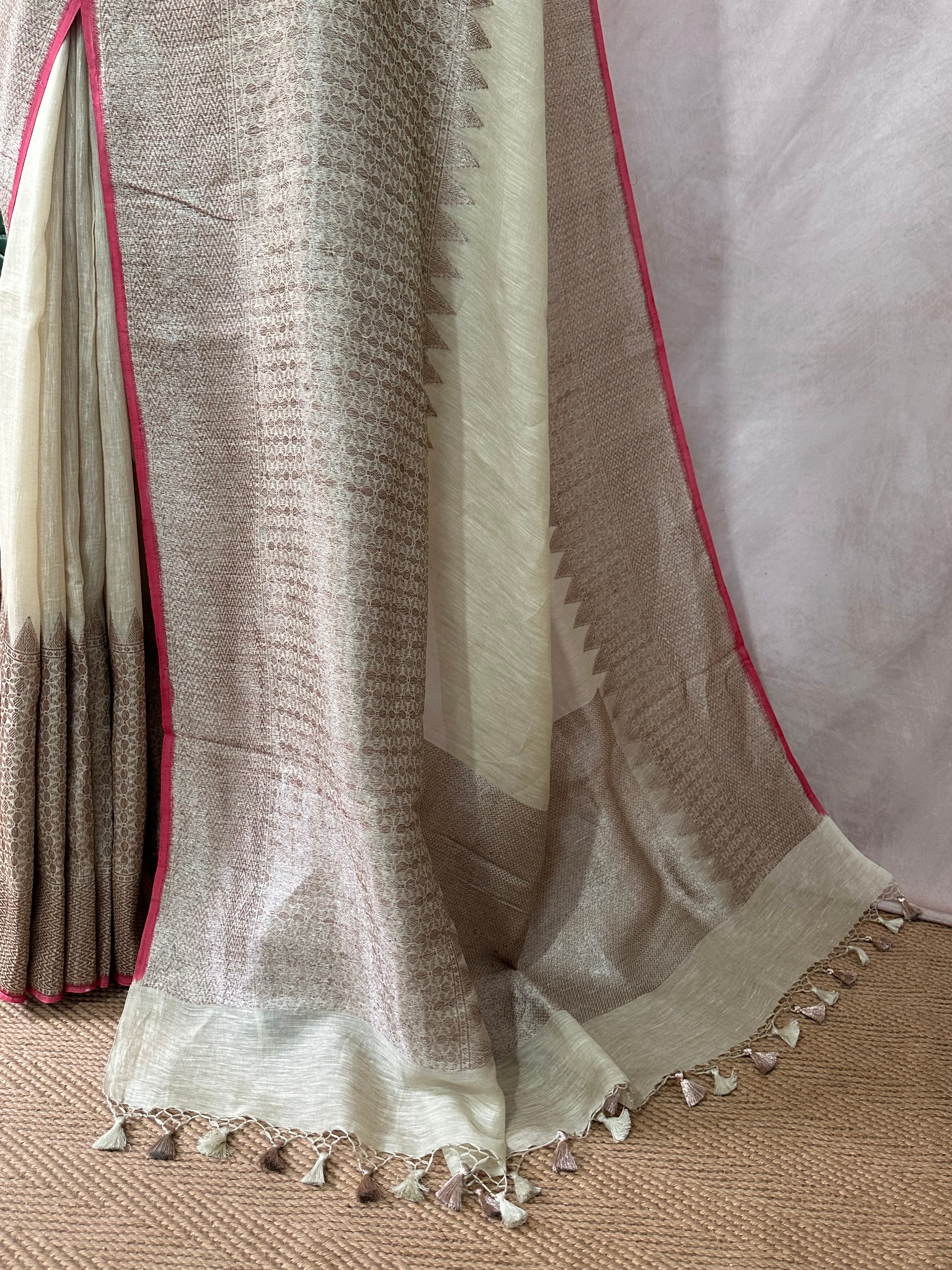 Linen banarsi saree with stitched blouse