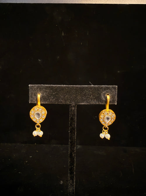 bugadi with white Jadau kundan stones