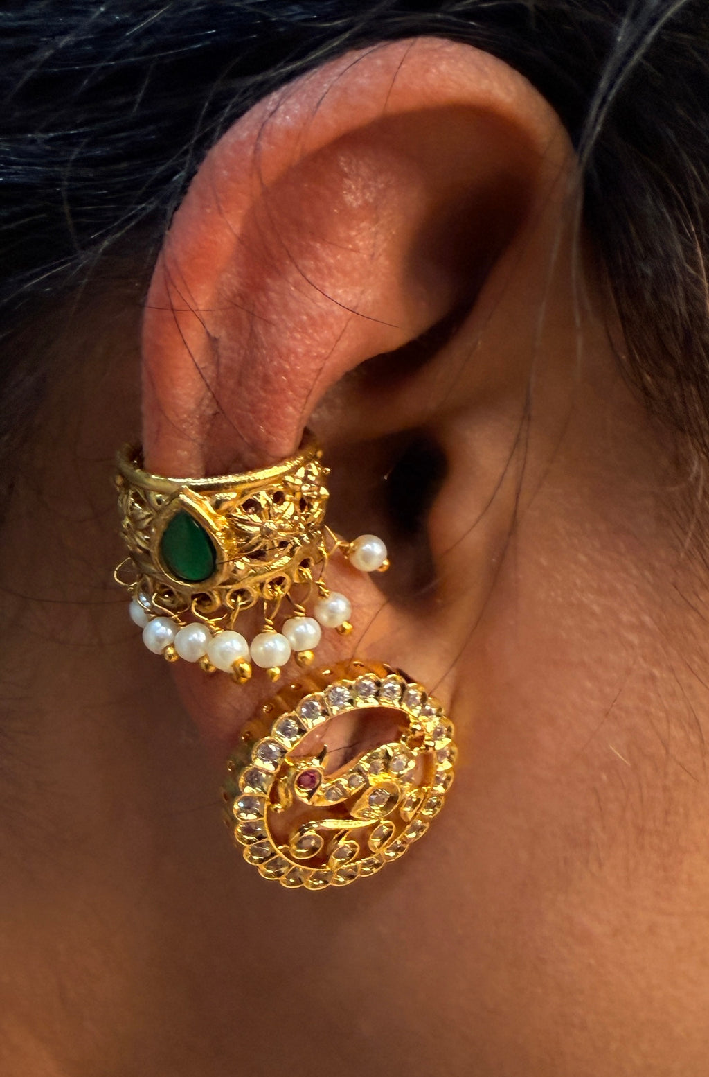 Ear cuff with green stone