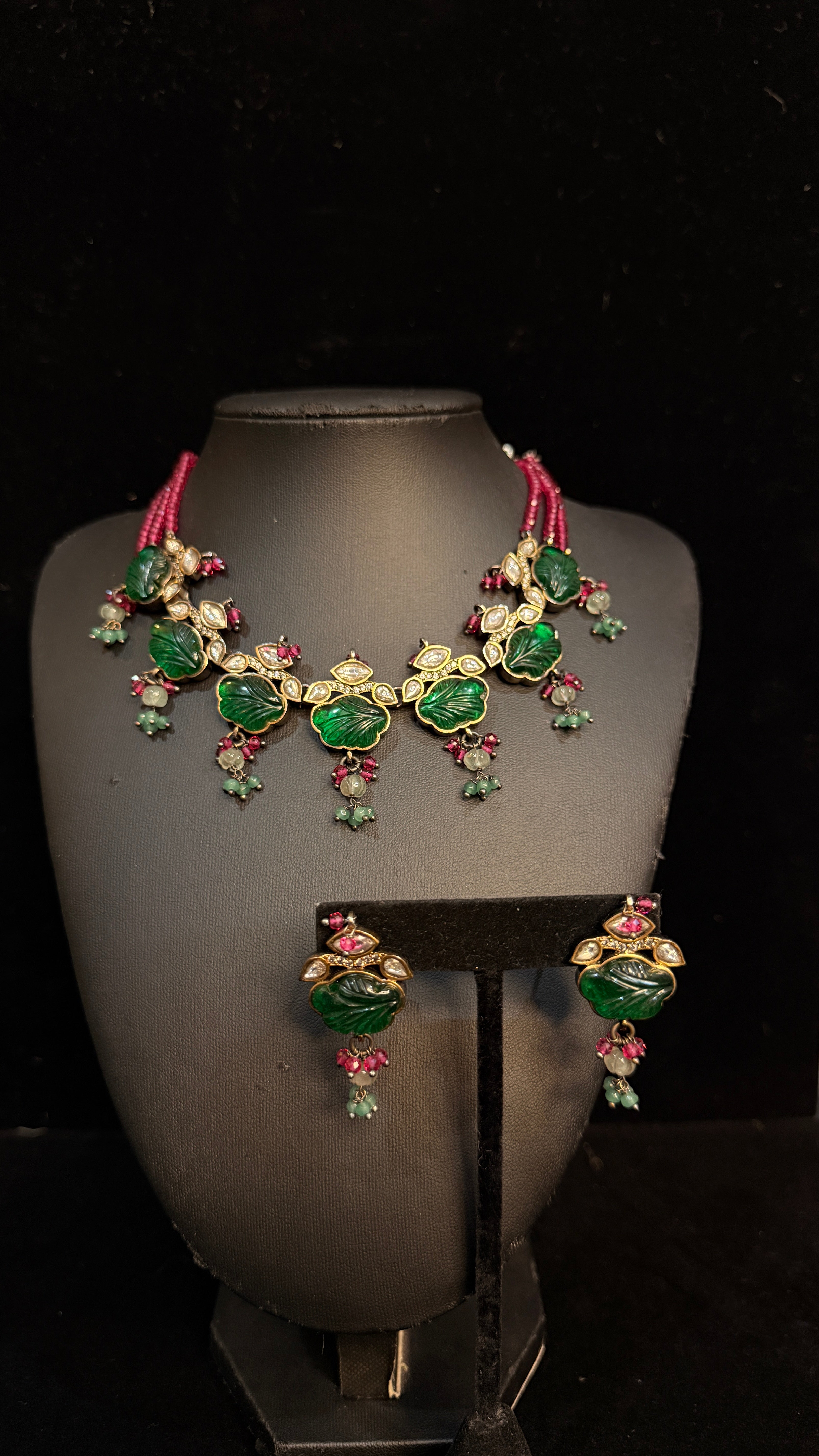 emrald stone designer necklace with earring