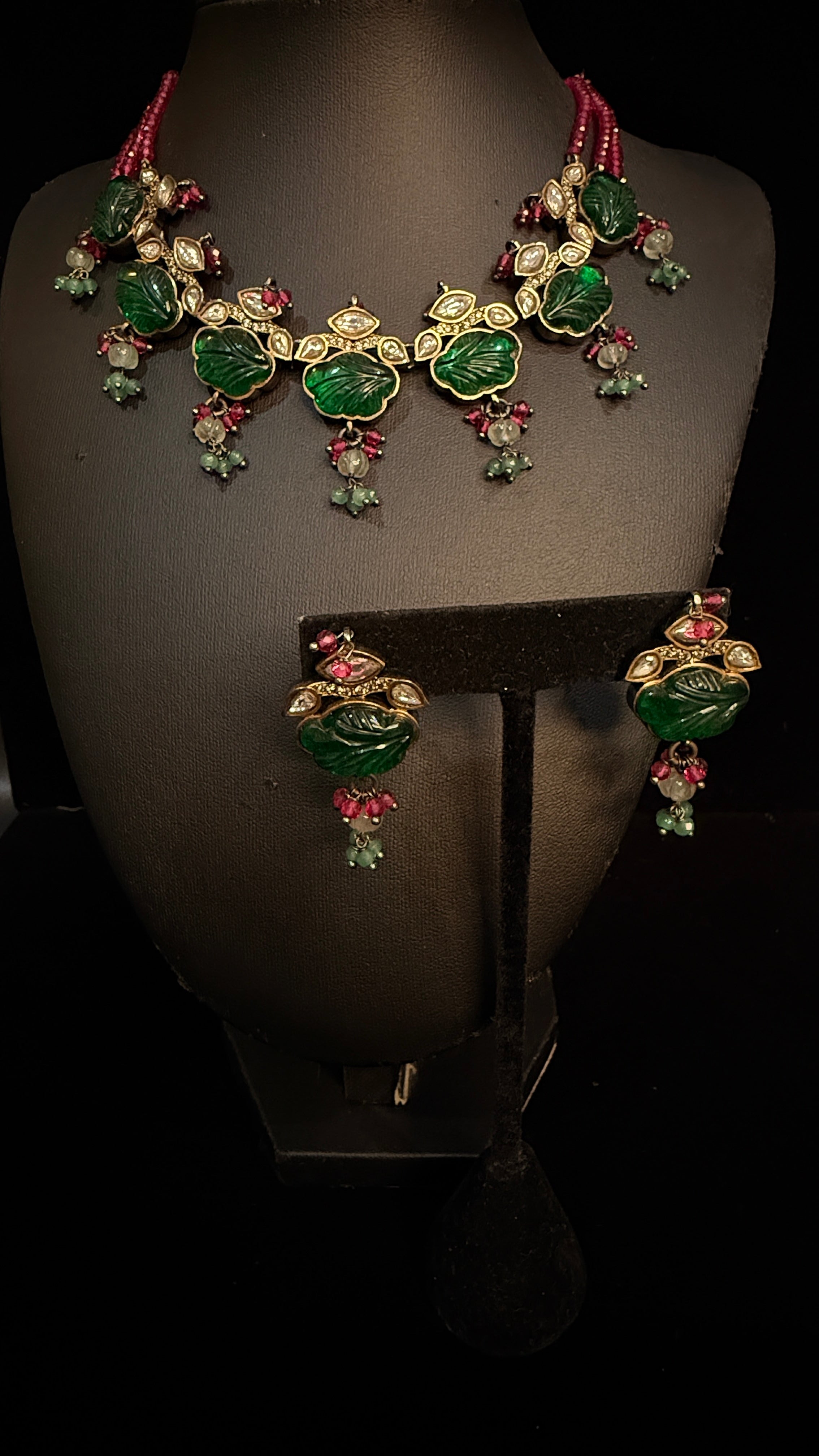 emrald stone designer necklace with earring