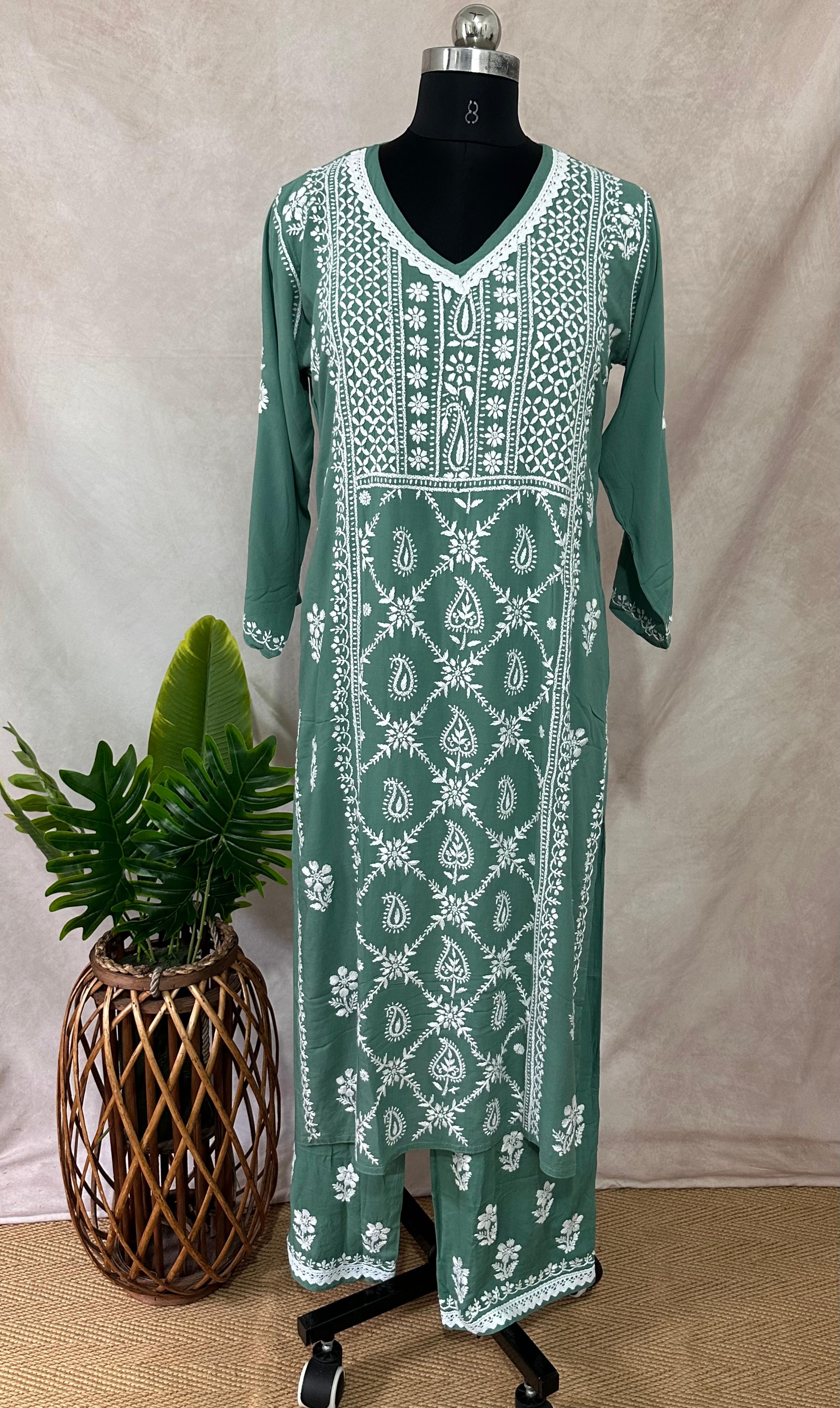 Modal cotton kurti with chikankari work and bottom
