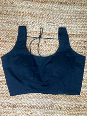 Black sleevesless blouse