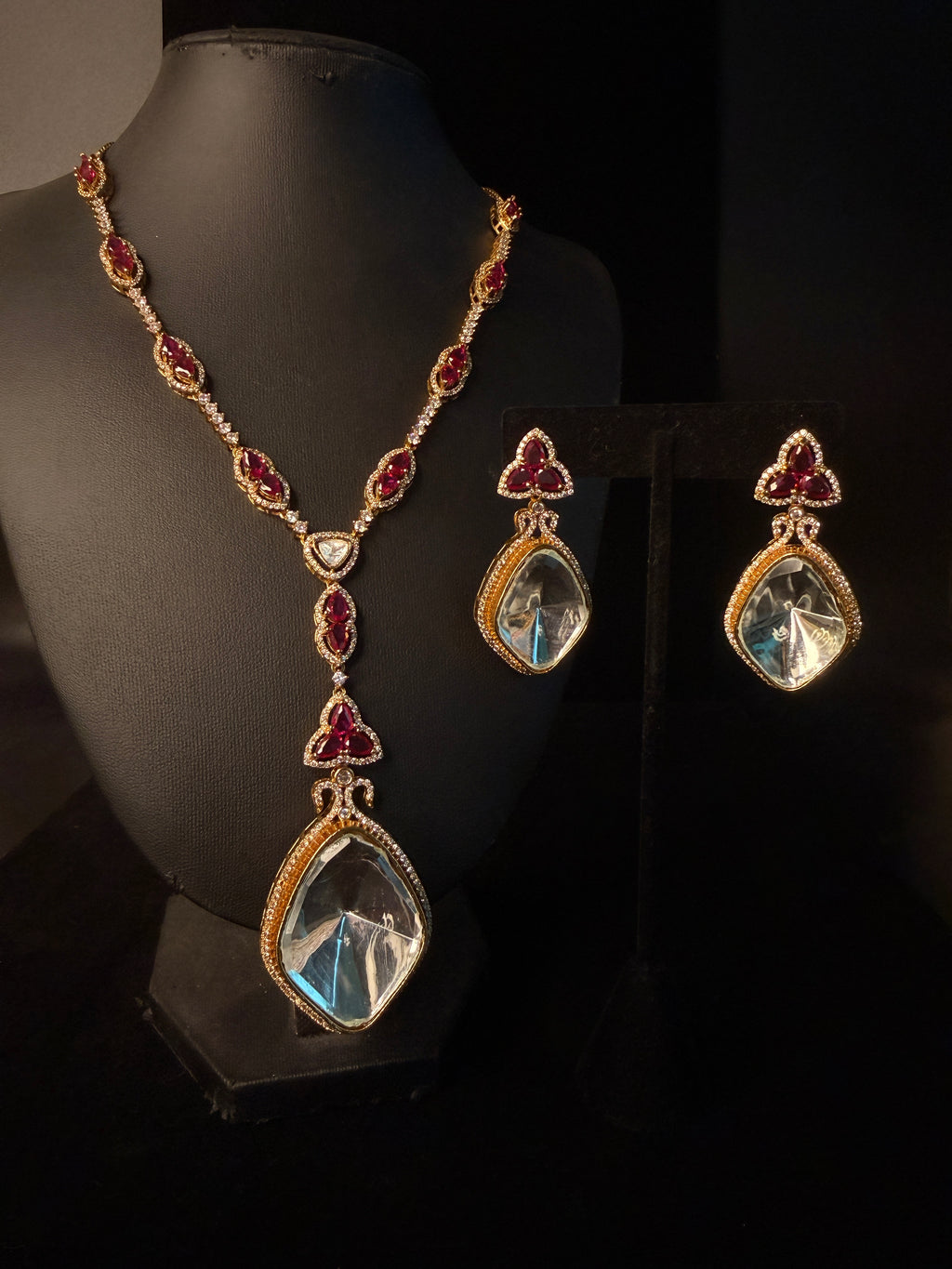 Moissonite necklace with white and red stone