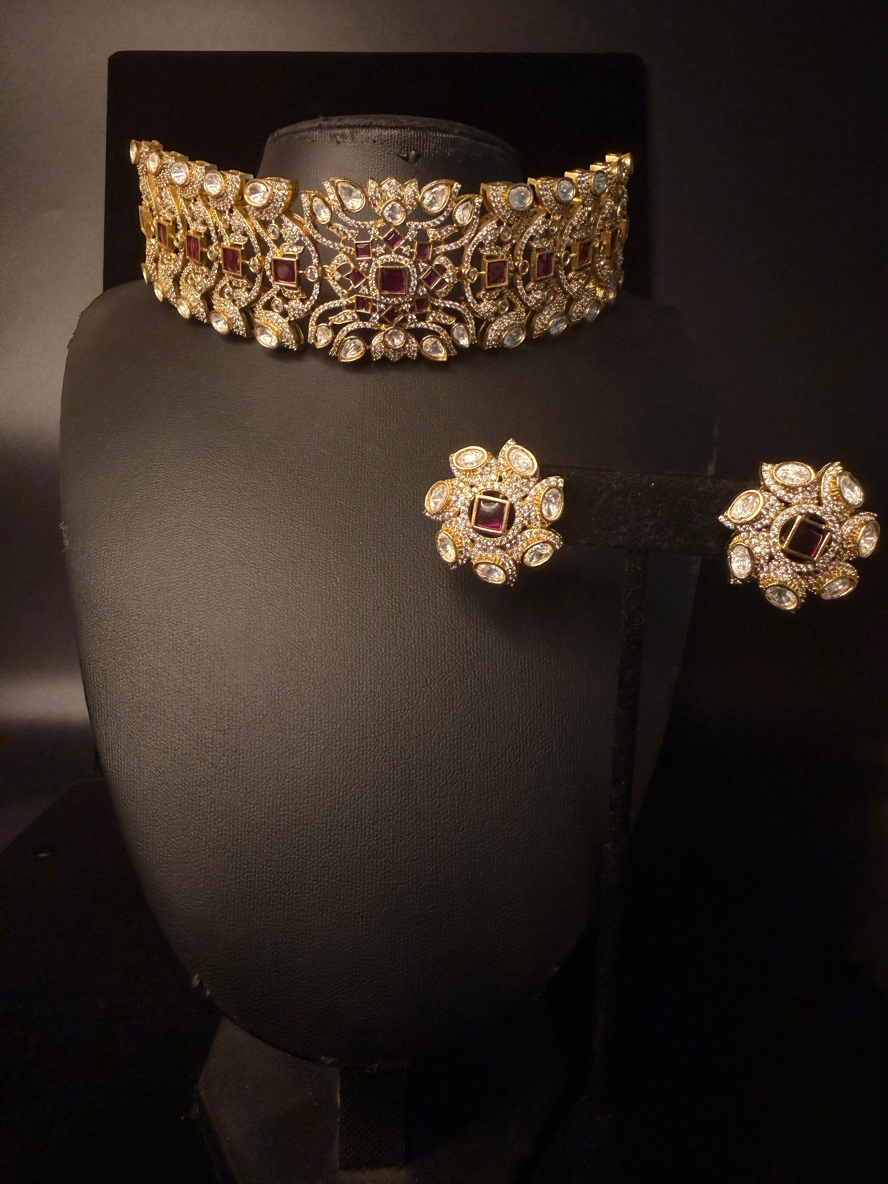 Choker with earring