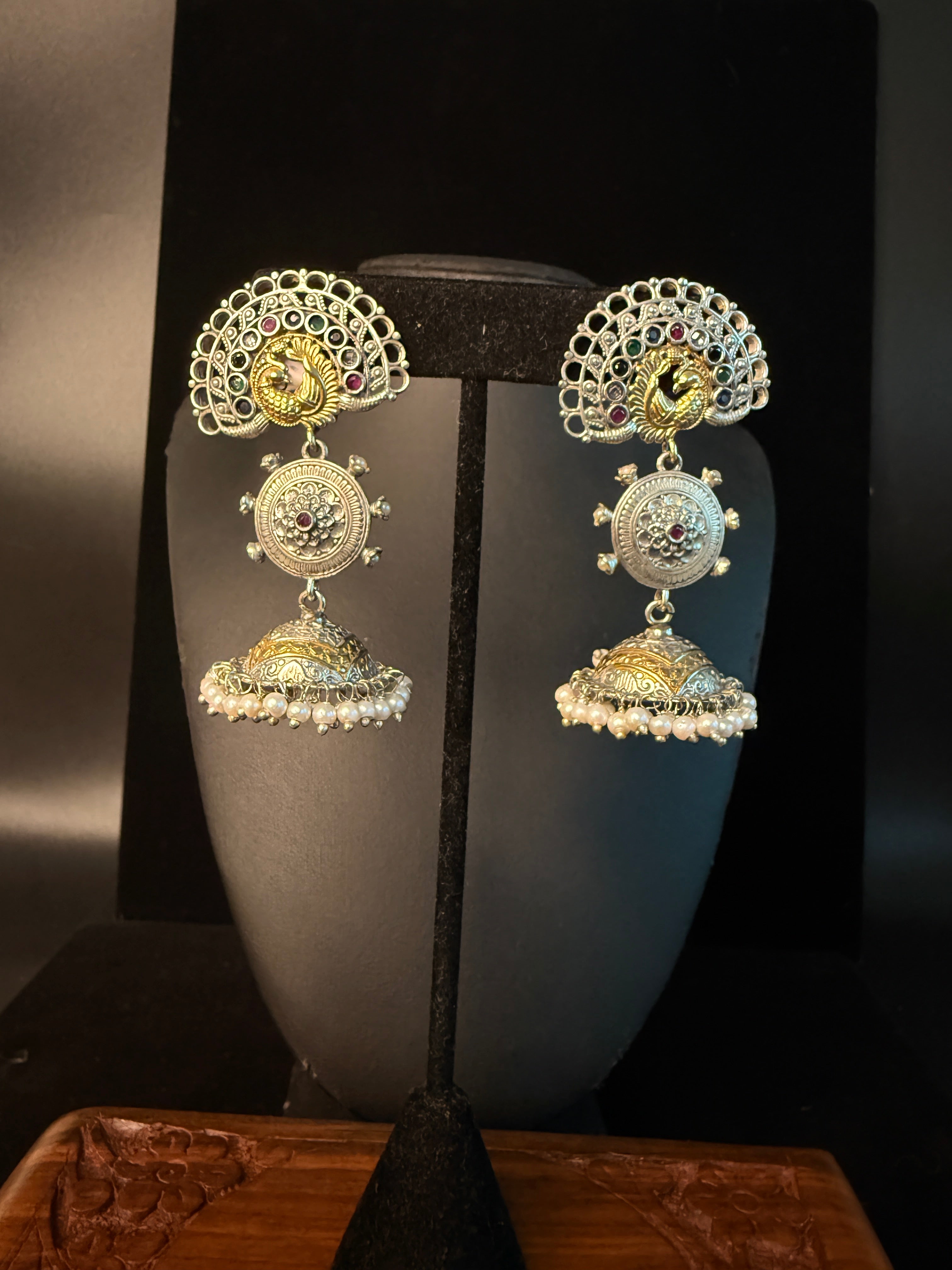 Dual tone Jhumka