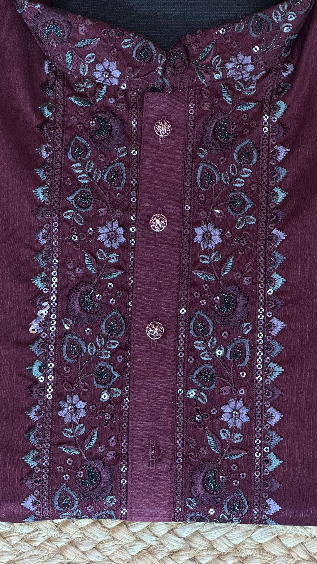 Maroon kurta with emroidery