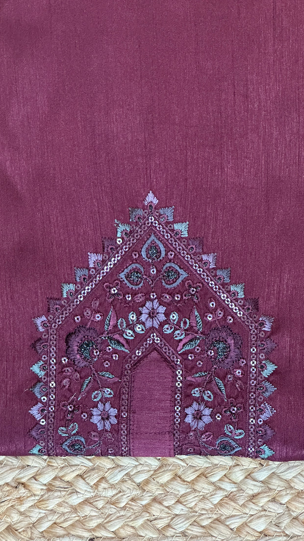 Maroon kurta with emroidery