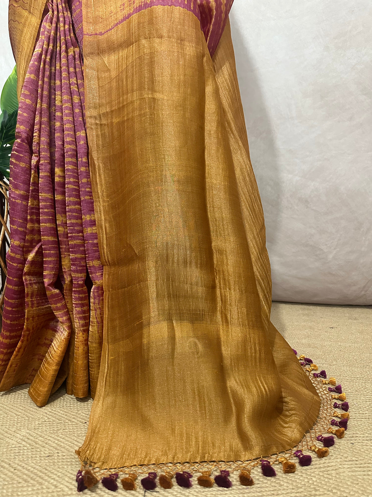 Tissue tussar silk saree shibori dye, with stitched blouse