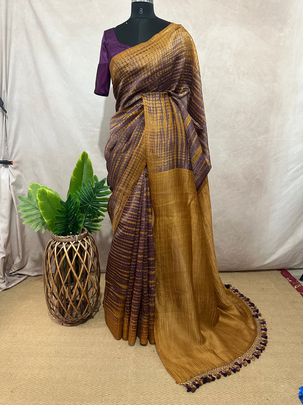 Tissue tussar silk saree shibori dye, with stitched blouse