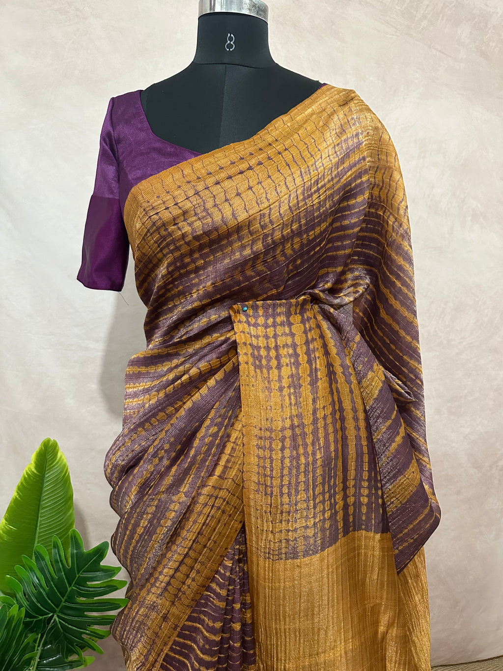 Tissue tussar silk saree shibori dye, with stitched blouse