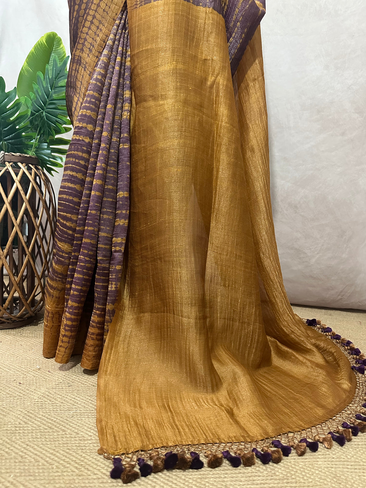 Tissue tussar silk saree shibori dye, with stitched blouse