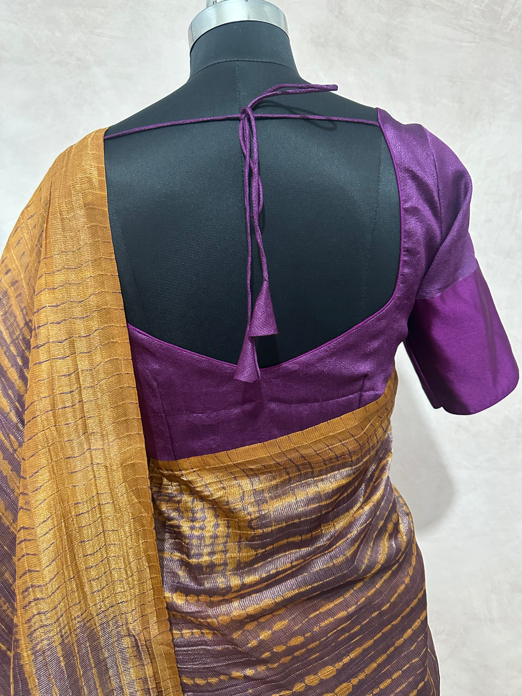 Tissue tussar silk saree shibori dye, with stitched blouse