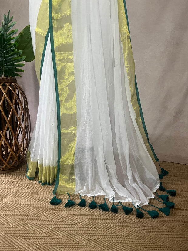 Mul cotton saree with green border