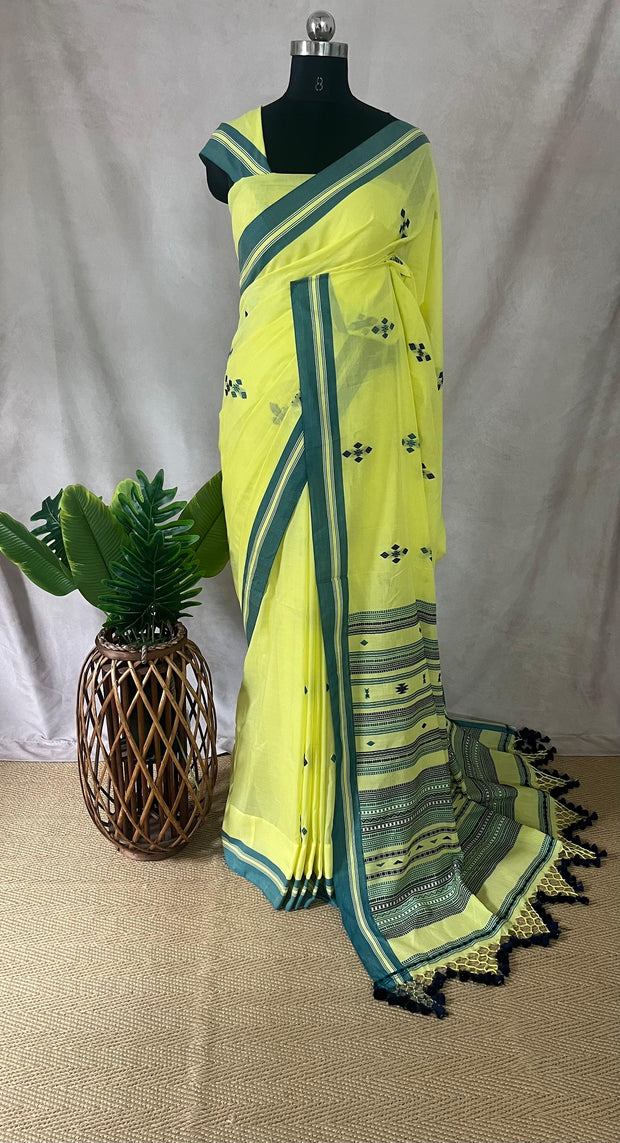 Yellow bhujodi saree with BP