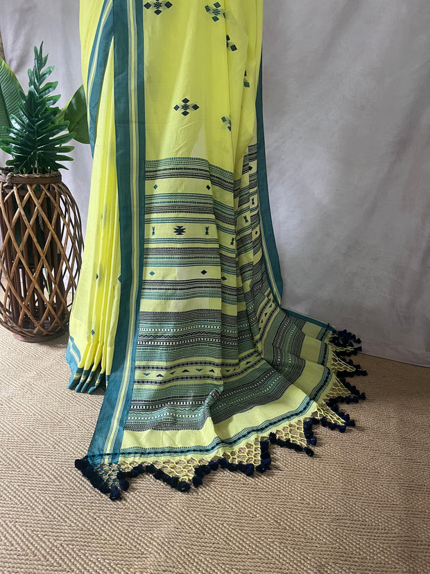 Yellow bhujodi saree with BP