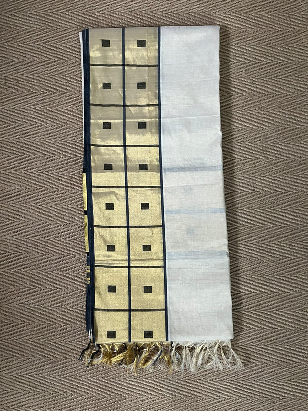 Handloom kerela saree with stitiched blouse