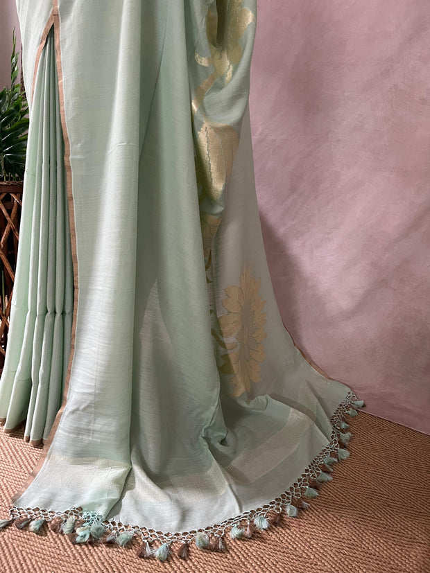 Pure Munga silk designer weave (single Motif) saree with stitched blouse