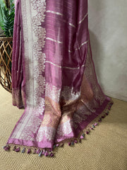 Onion pink Pure raw mango silk saree with silver border, with stitched blouse