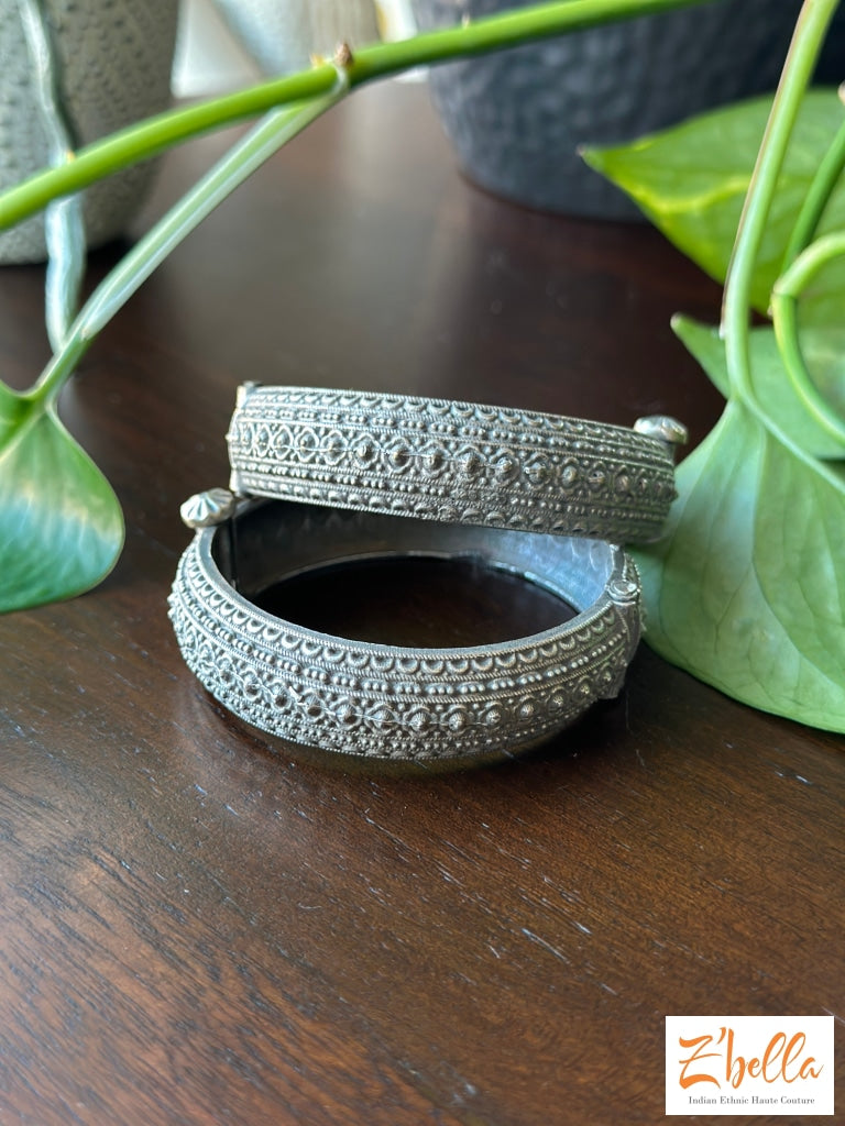 German Silver Screw Type Bangles (2 Bangles) - 2.2 Size