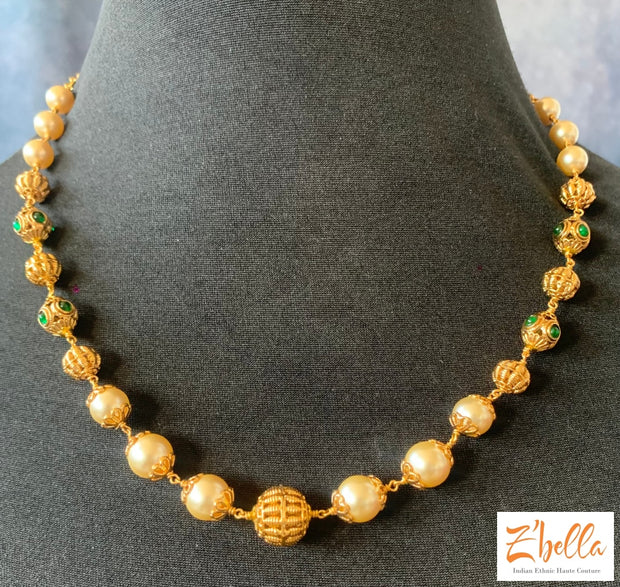 Green And Gold Beads With Pearl Short Chain Necklace