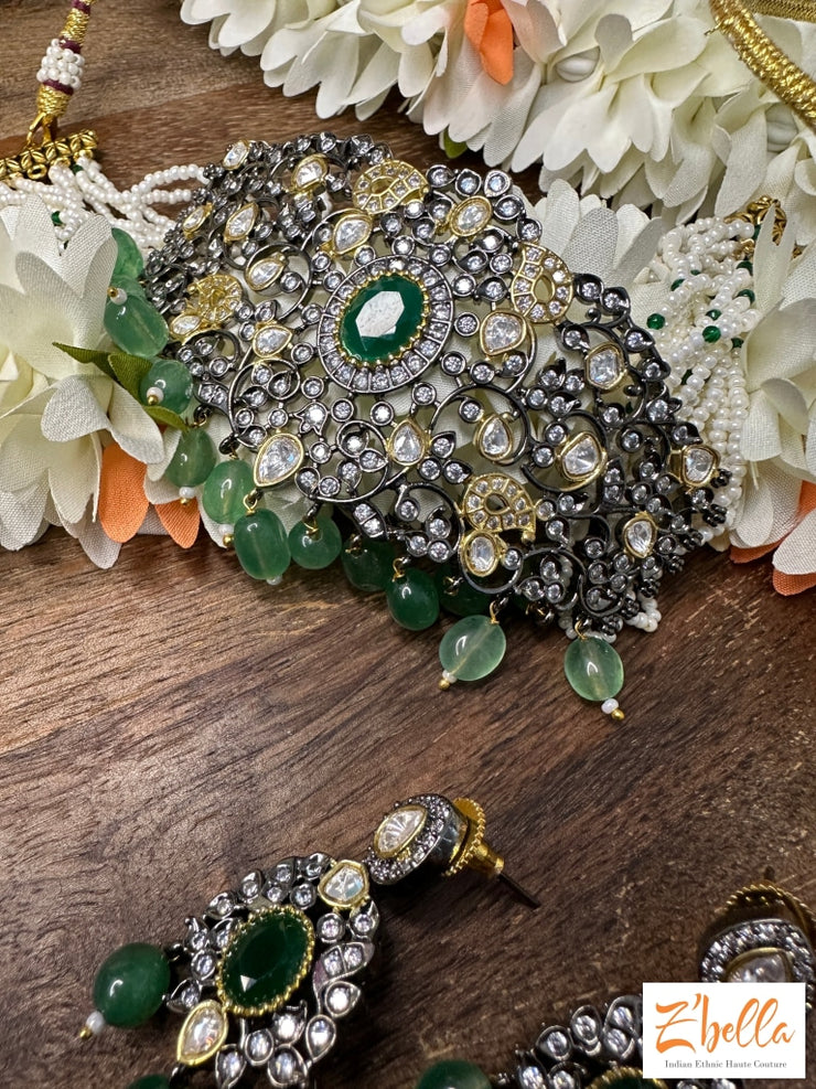 Green Bead Pearl Choker With Earring Necklace