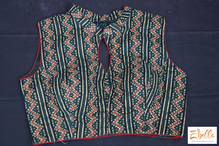 Green Cotton Printed Sleeveless Blouse Blouse