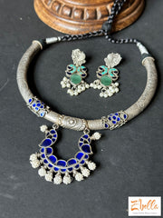 Hasli With Blue Stone Pendent And Earrings Necklace