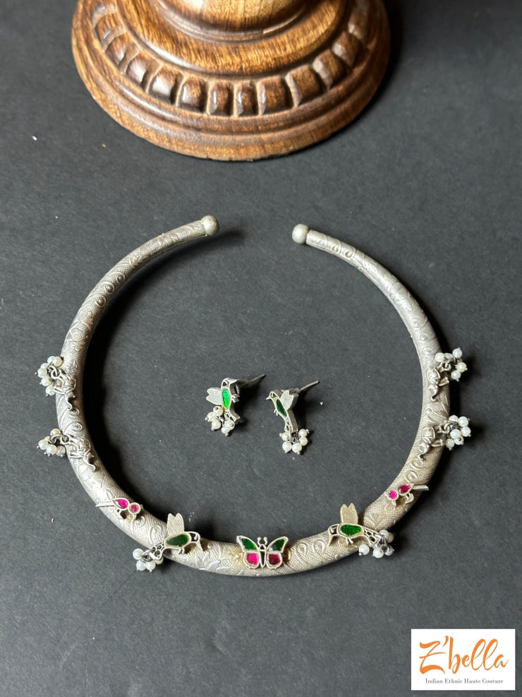 Hasli With Pink And Green Kundan Earring Necklace