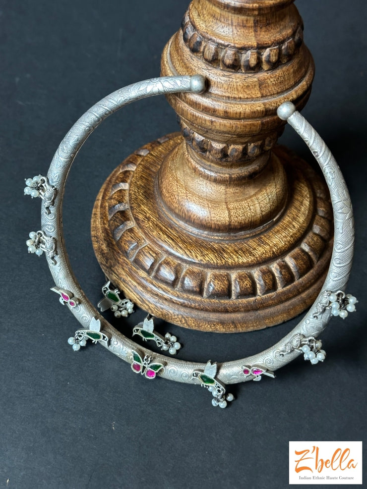 Hasli With Pink And Green Kundan Earring Necklace