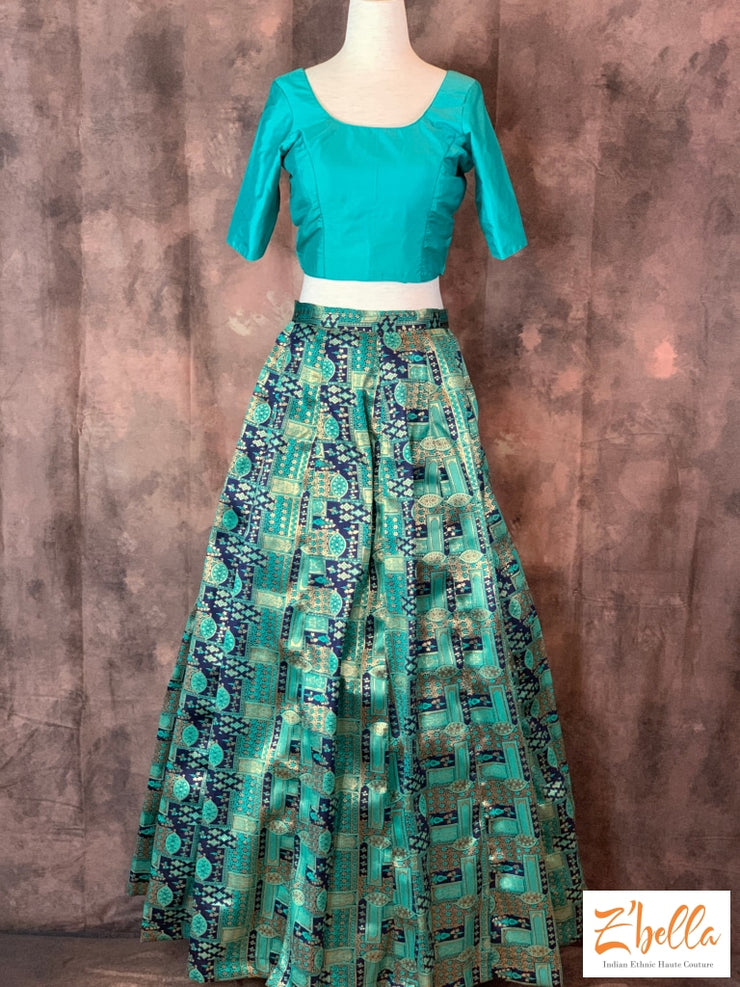 Kalamkari Printed Banarasi Skirt With Peplum Top-ISKWSKT2808BK488N |  Ishaanya Fashion