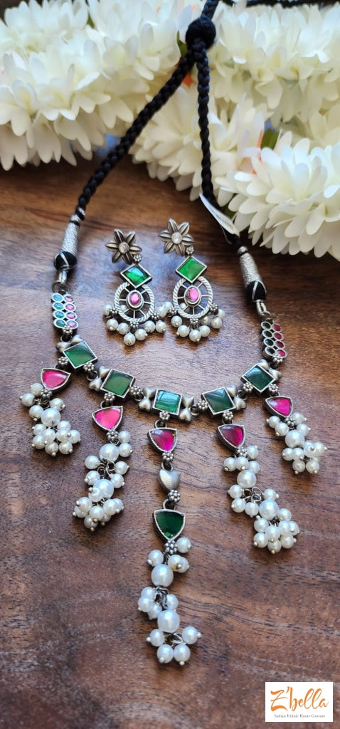 Pink And Green Kemp Stone Necklace With Earring Necklace