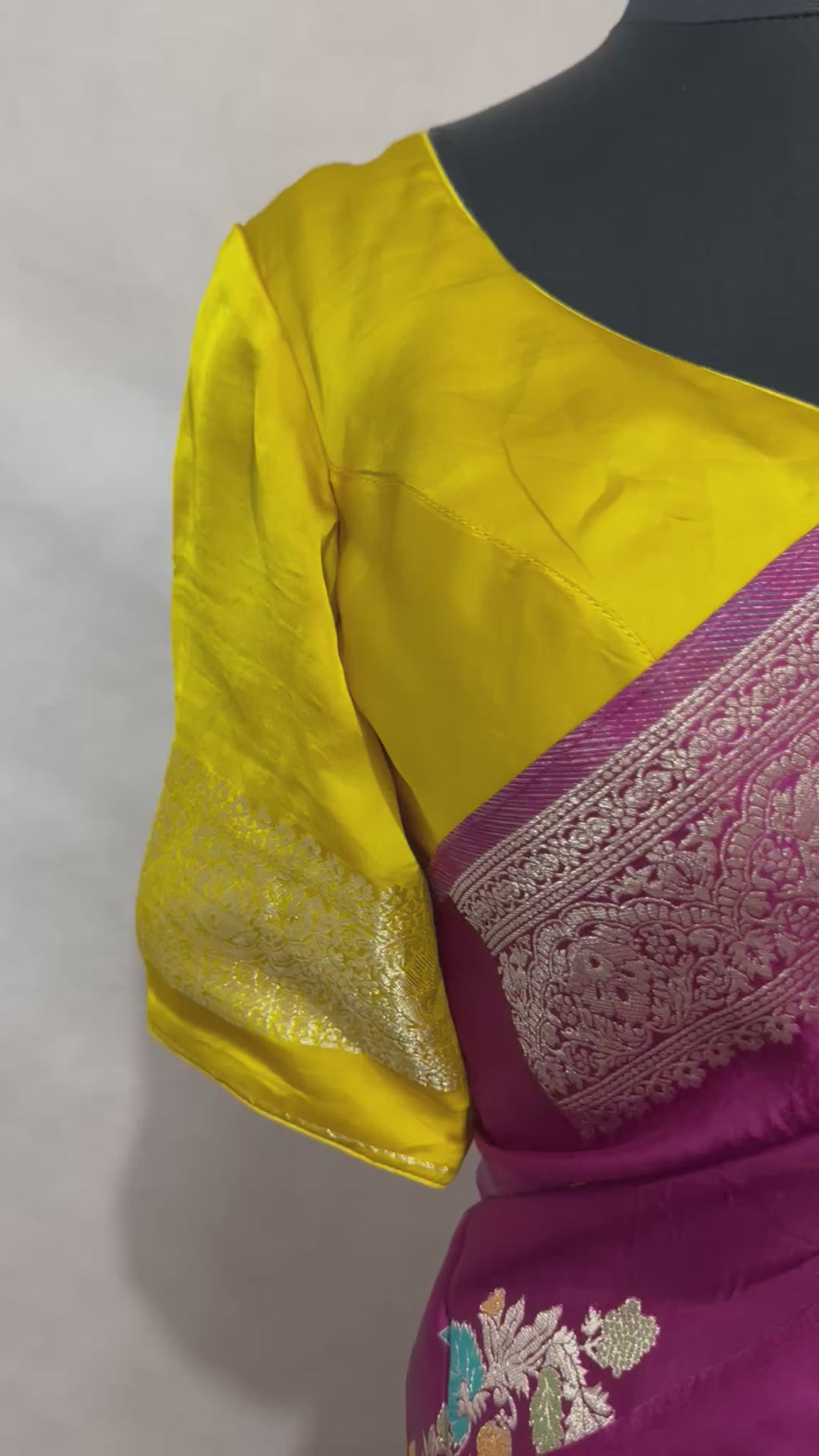 Semi crepe georgette saree with meenakari waeve and contrast bllouse