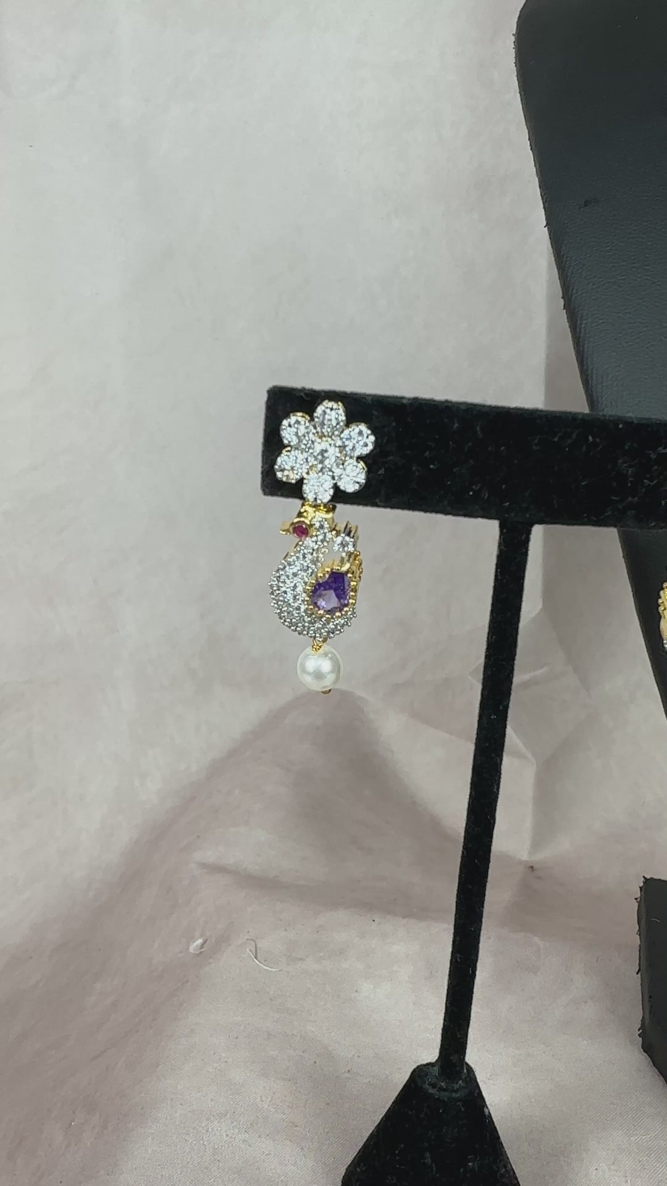 Diamond replica necklace
