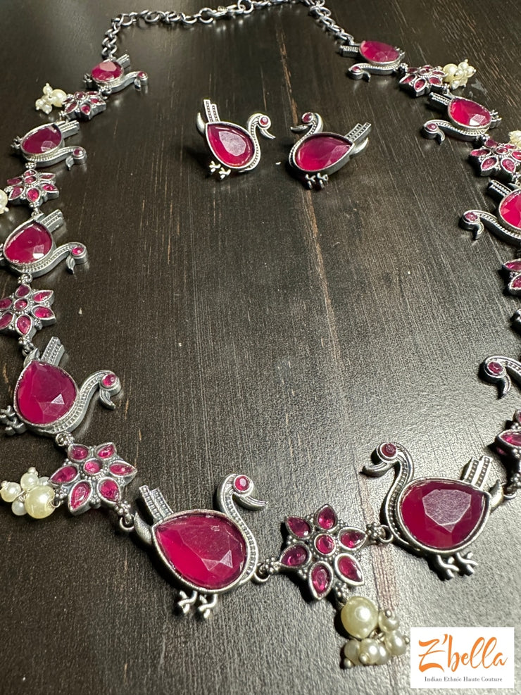 Ruby Red Stone Bird Necklace With Earring Necklace