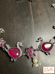 Ruby Red Stone Bird Necklace With Earring Necklace